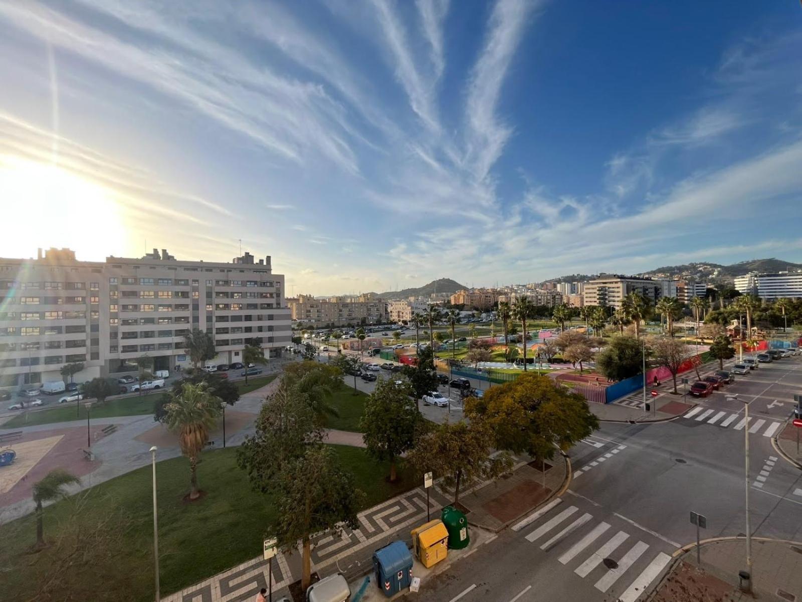 Teatinos Paradise Apartment Malaga Exterior photo