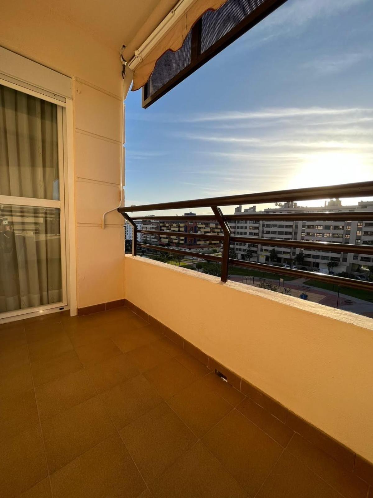 Teatinos Paradise Apartment Malaga Exterior photo